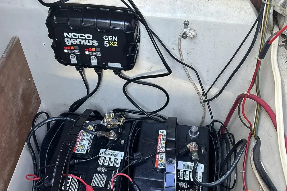 what is the best way to charge a marine battery